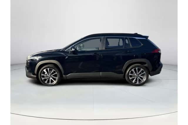 Toyota Corolla Cross (2024) thumbnail 2