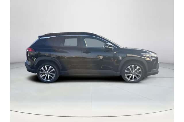 Toyota Corolla Cross (2024) thumbnail 6