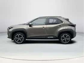 Toyota Yaris Cross (2024) thumbnail 2
