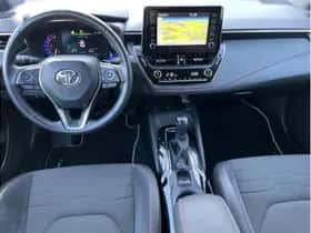 Toyota Corolla (2021) thumbnail 10