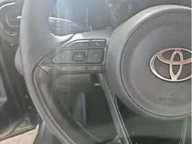 Toyota Yaris Cross (2025) thumbnail 18