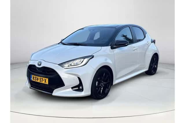 Toyota Yaris (2023) thumbnail 1