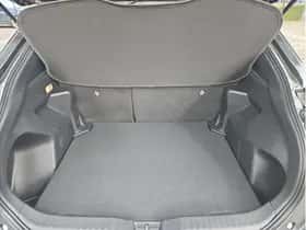 Toyota Yaris Cross (2024) thumbnail 12