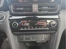 Toyota Yaris Cross (2024) thumbnail 21