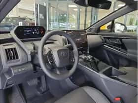 Toyota bZ4X (2024) thumbnail 13