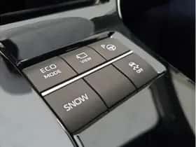 Toyota bZ4X (2024) thumbnail 24
