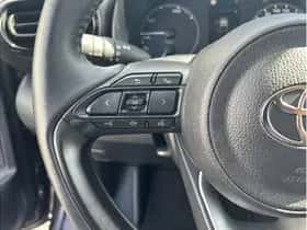 Toyota Yaris (2024) thumbnail 16