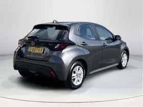 Toyota Yaris (2024) thumbnail 5