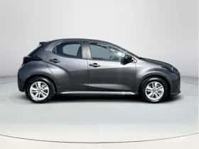 Toyota Yaris (2024) thumbnail 6