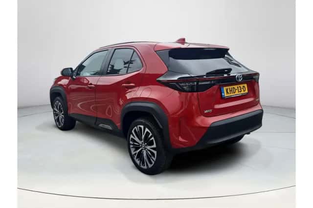 Toyota Yaris Cross (2023) thumbnail 3
