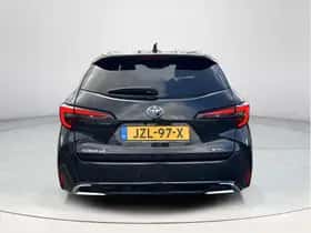 Toyota Corolla (2024) thumbnail 5