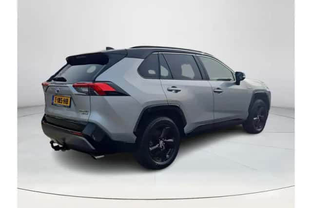 Toyota RAV4 (2019) thumbnail 5