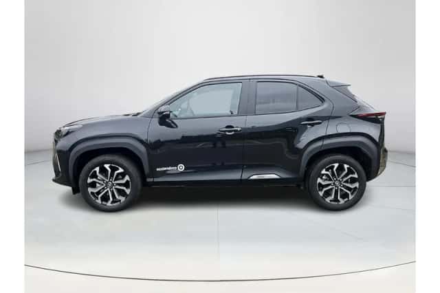 Toyota Yaris Cross (2025) thumbnail 2