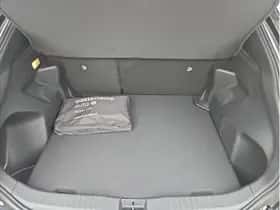 Toyota Yaris Cross (2025) thumbnail 12