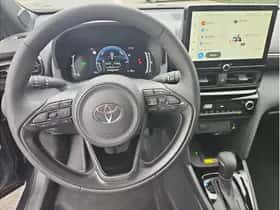 Toyota Yaris Cross (2025) thumbnail 16