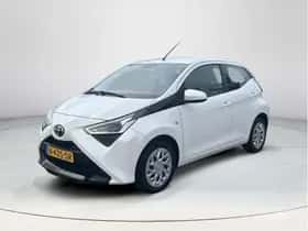 Toyota Aygo (2022) thumbnail 21