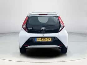 Toyota Aygo (2022) thumbnail 24