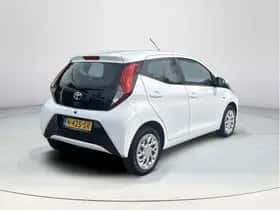 Toyota Aygo (2022) thumbnail 25