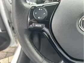 Toyota Aygo (2022) thumbnail 8