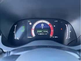 Toyota Yaris (2025) thumbnail 11