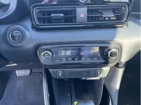 Toyota Yaris (2025) thumbnail 13
