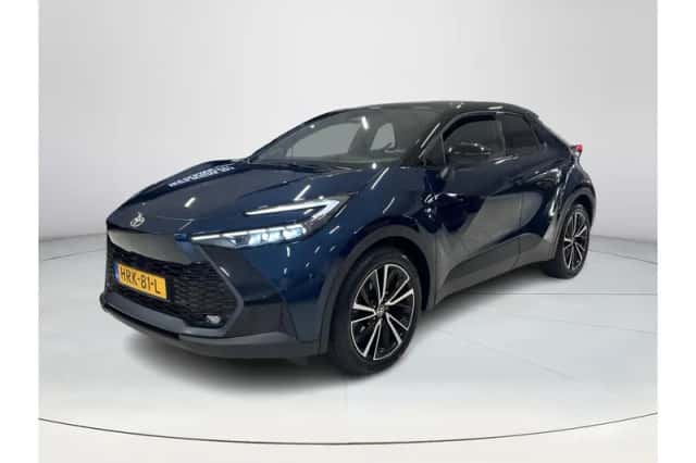 Toyota C-HR (2025) thumbnail 1
