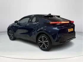 Toyota C-HR (2025) thumbnail 7