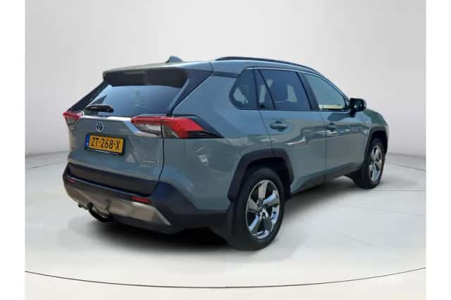 Toyota RAV4 (2019) thumbnail 5