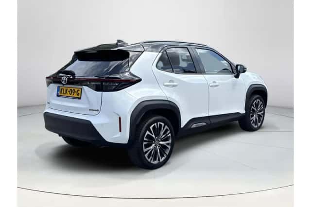 Toyota Yaris Cross (2023) thumbnail 5