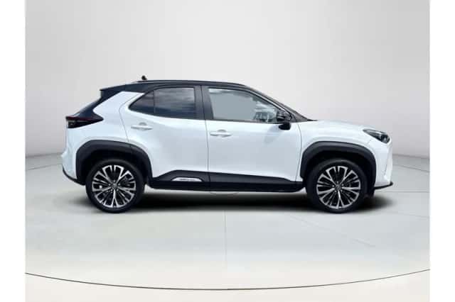 Toyota Yaris Cross (2023) thumbnail 6