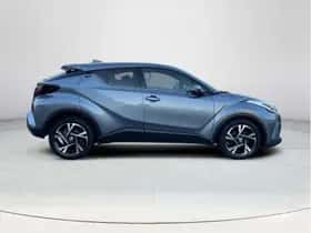 Toyota C-HR (2023) thumbnail 6