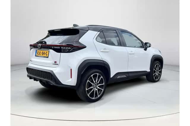 Toyota Yaris Cross (2023) thumbnail 5
