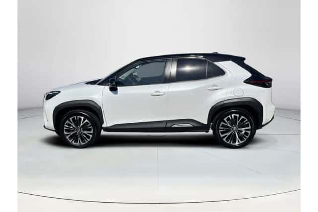 Toyota Yaris Cross (2021) thumbnail 2