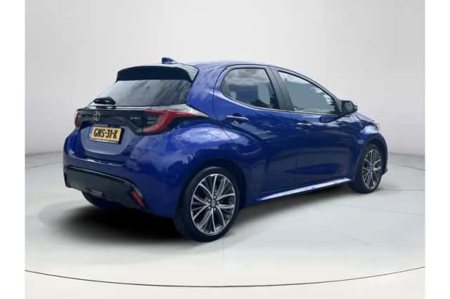 Toyota Yaris (2024) thumbnail 5