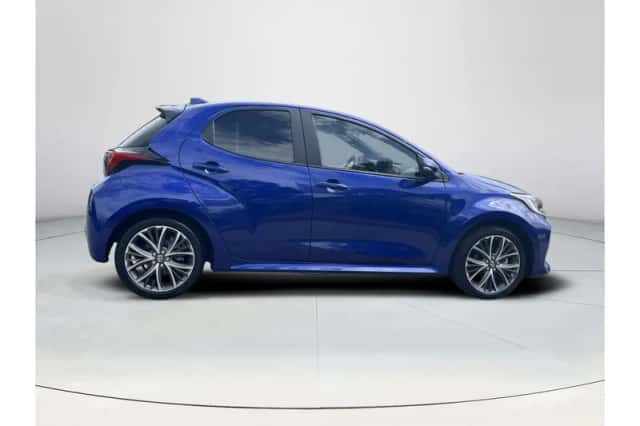 Toyota Yaris (2024) thumbnail 6