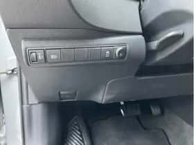 Toyota Corolla (2021) thumbnail 16