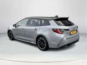 Toyota Corolla (2021) thumbnail 3