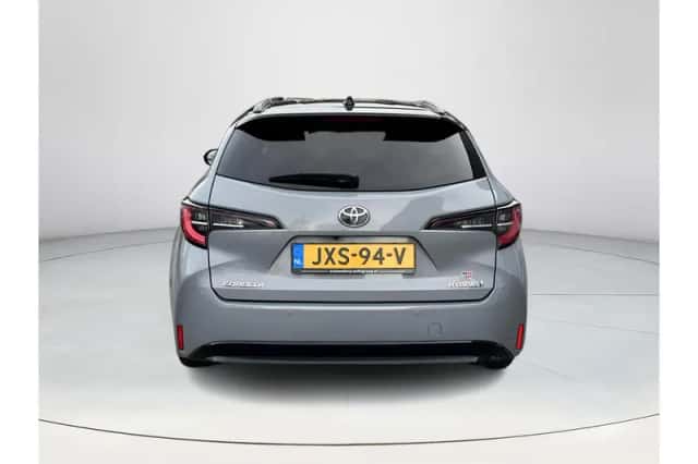 Toyota Corolla (2021) thumbnail 4