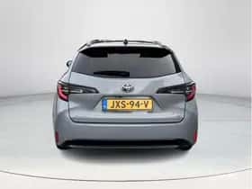 Toyota Corolla (2021) thumbnail 4