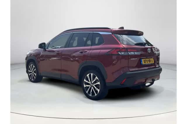 Toyota Corolla (2024) thumbnail 3
