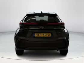 Toyota C-HR (2025) thumbnail 4