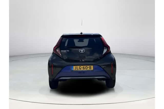 Toyota Aygo X (2023) thumbnail 4