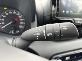 Toyota Yaris (2025) thumbnail 17