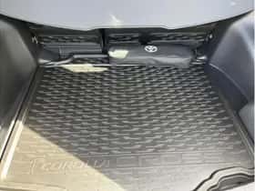 Toyota Corolla (2025) thumbnail 9