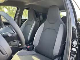 Toyota Aygo X (2025) thumbnail 10