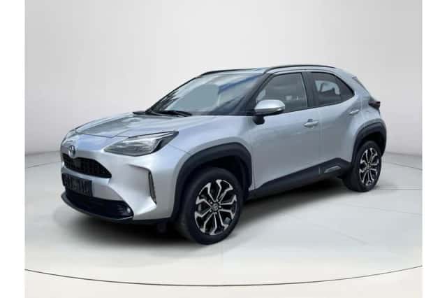Toyota Yaris Cross (2024) thumbnail 1