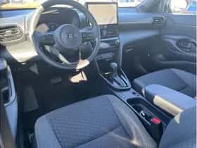 Toyota Yaris Cross (2026) thumbnail 12