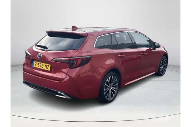 Toyota Corolla (2024) thumbnail 5