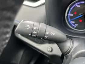 Toyota RAV4 (2020) thumbnail 15
