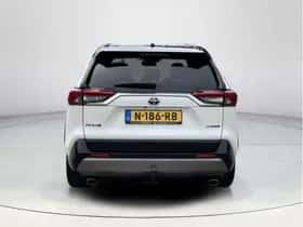 Toyota RAV4 (2020) thumbnail 4